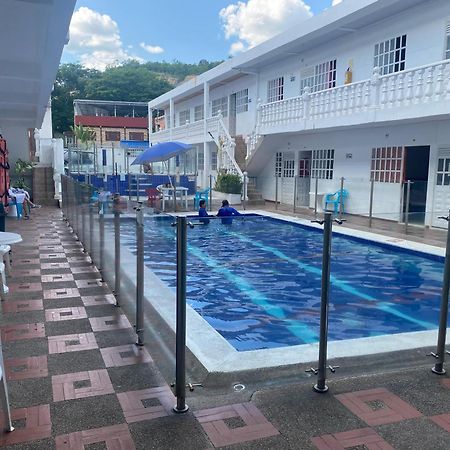 Hotel San Jorge Melgar Buitenkant foto